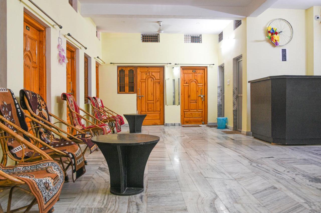 バラナシ Banjara Houseホステル エクステリア 写真